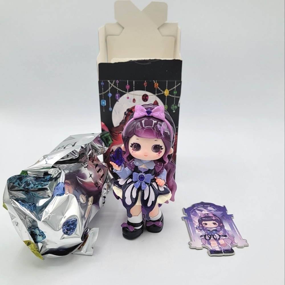 Dazzling Gem Amethyst Figurine NEW #3065